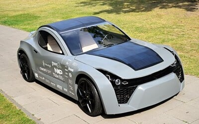 Studenti vynalezli automobil, který místo vypouštění oxid uhličitý zachycuje