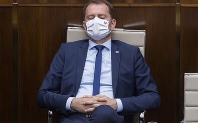 Študenti vyzvali Matoviča, aby vrátil titul. Urobí to, ak to spraví aj minister školstva Branislav Gröhling Študenti vyzvali Matoviča, aby vrátil titul. Urobí to, ak to spraví aj minister školstva Branislav Gröhling