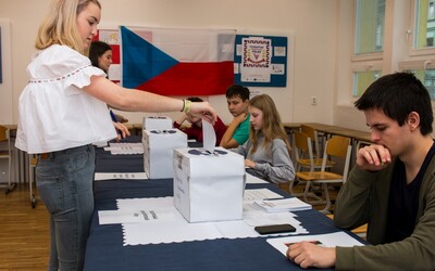 Studentské volby jako výpověď o nejmladší generaci. Středoškoláci si v prosinci mohou vyzkoušet volbu prezidenta