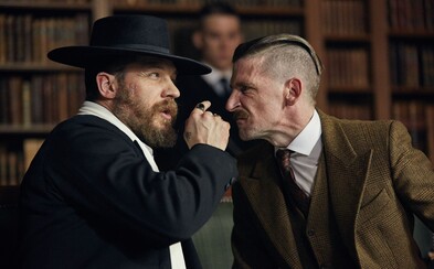 4. série Peaky Blinders zbourala hned několik rekordů. Seriál se stal nejsledovanějším projektem stanice BBC Two 4. série Peaky Blinders zbourala hned několik rekordů. Seriál se stal nejsledovanějším projektem stanice BBC Two