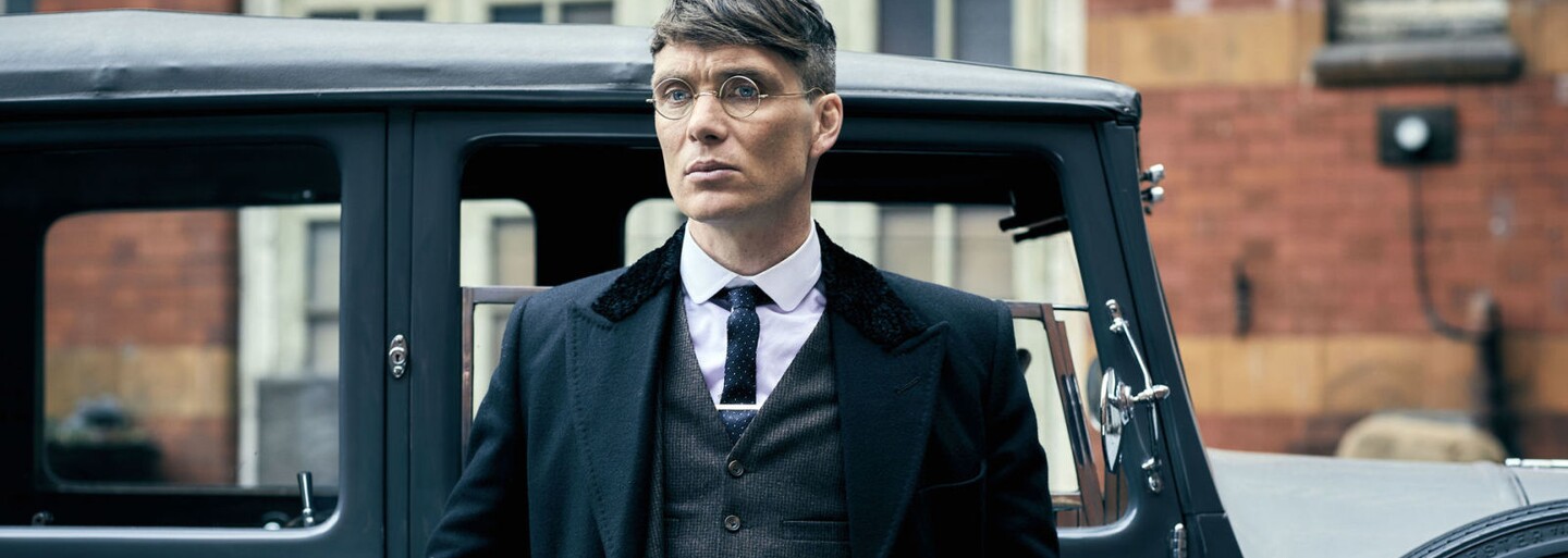 4. série Peaky Blinders zbourala hned několik rekordů. Seriál se stal nejsledovanějším projektem stanice BBC Two