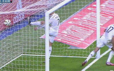 Sú pre Ronalda individuálne trofeje viac, než tím a spoluhráči? Sú pre Ronalda individuálne trofeje viac, než tím a spoluhráči?