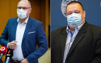 Sulík: Pochybujem, že bol pán Mikas niekedy vo fitnescentre, ospravedlňujem sa slušným ľuďom za vodné delá na proteste Sulík: Pochybujem, že bol pán Mikas niekedy vo fitnescentre, ospravedlňujem sa slušným ľuďom za vodné delá na proteste