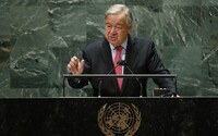 Svět je krok od jaderného zničení, varuje šéf OSN