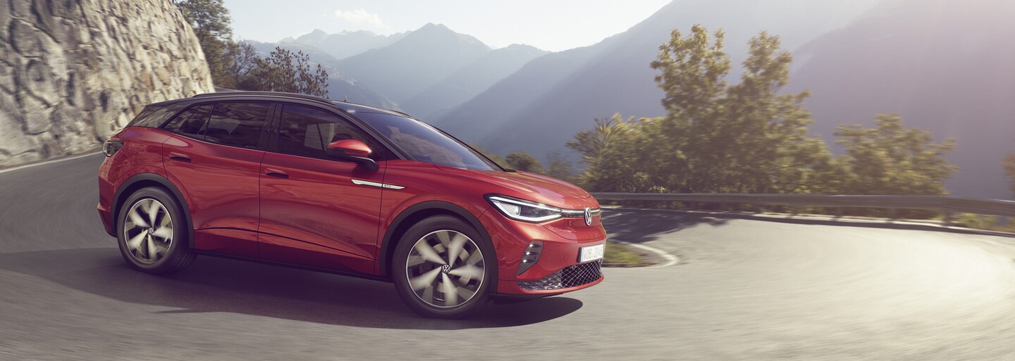 Svetové auto roka prichádza v športovej verzii. Volkswagen ID.4 GTX má dva elektromotory a výkon 299 koní