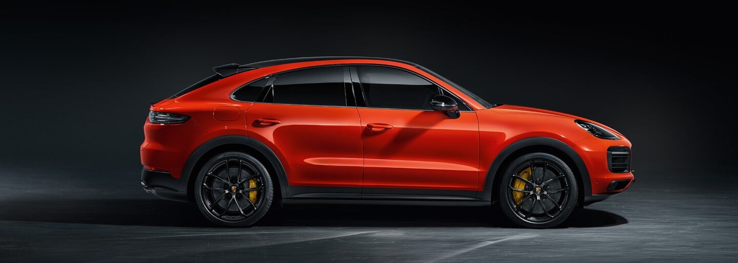 Svou X6 má už i Porsche. Nový Cayenne Coupé ale hraje na podstatně sportovnější notu