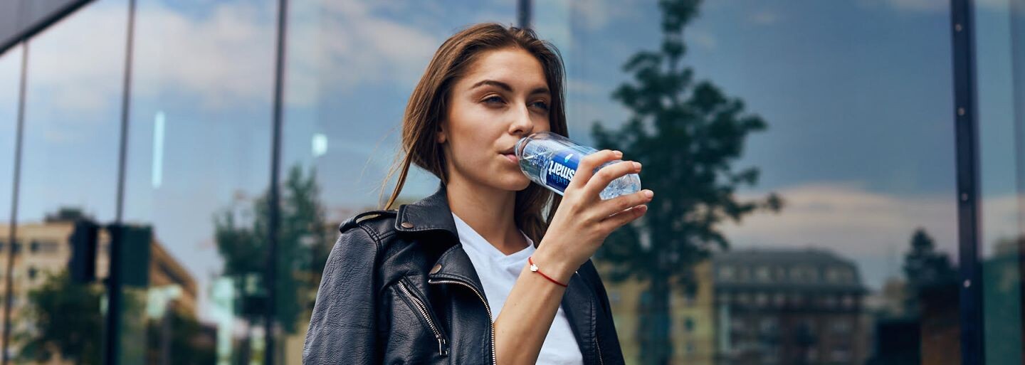 Sympatická moderátorka Barbora Bakošová sa nebráni zaujímavým spoluprácam. Reaguje na svojich fanúšikov či hejterov? (Rozhovor)