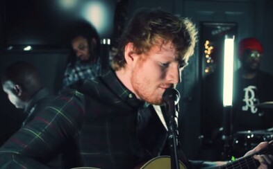 Talentovaný Ed Sheeran nahral skvelý cover s legendárnymi The Roots Talentovaný Ed Sheeran nahral skvelý cover s legendárnymi The Roots