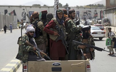 Tálibán ohlásil novou jednotku sebevražedných atentátníků. Ministerstvo obrany je bude využívat pro speciální operace