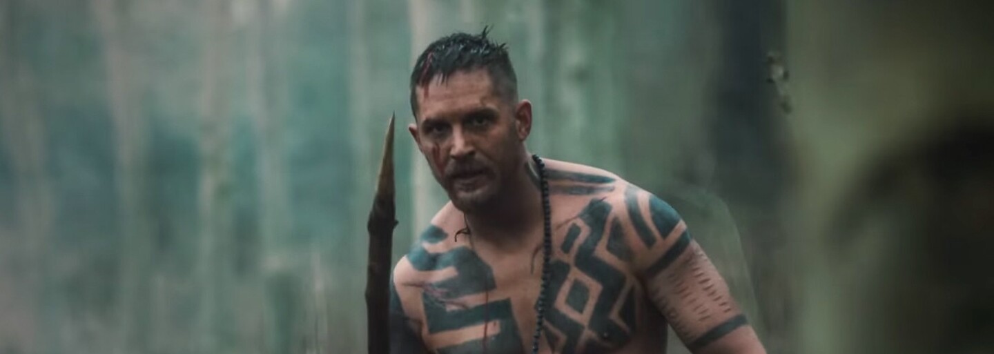 Temné a špinavé Taboo s Tomom Hardym dostane minimálne ďalšie 2 série!