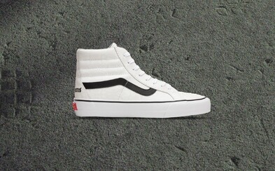 Tenisky Vans a letní období jednoduše patří k sobě. Těchto 10 párů budeš chtít mít hned doma Tenisky Vans a letní období jednoduše patří k sobě. Těchto 10 párů budeš chtít mít hned doma
