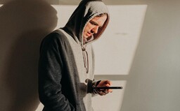 Teplákové súpravy zažívajú veľký úspech. Dôraz sa kladie na kvalitu a udržateľnosť