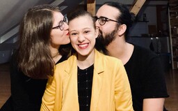 Tereza z dokumentu V síti žije v polyamorním vztahu