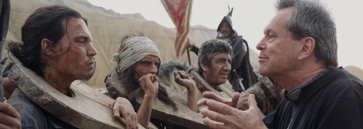 Terry Gilliam nakrútil svoj životný projekt The Man Who Killed Don Quixote s Adamom Driverom a Jonathanom Pryceom. Kedy ho uvidíme v kinách?