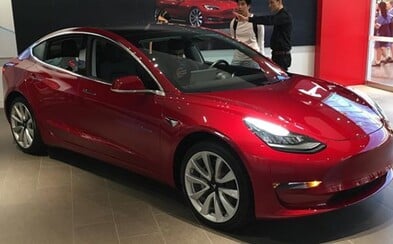 Tesla Model 3 oficiálne prichádza do Európy. Na avizovanú cenovku 30-tisíc € zabudni Tesla Model 3 oficiálne prichádza do Európy. Na avizovanú cenovku 30-tisíc € zabudni