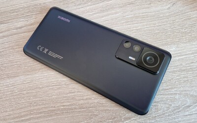 TEST: Nadupaný Xiaomi 12T Pro s ultrarýchlou nabíjačkou a 200-megapixelovým foťákom