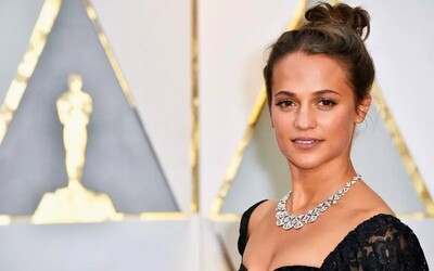 The Actress Alicia Vikander: "Fame Destroyed Me. When Everyone Thought I Was At The Top, I Was The Saddest."