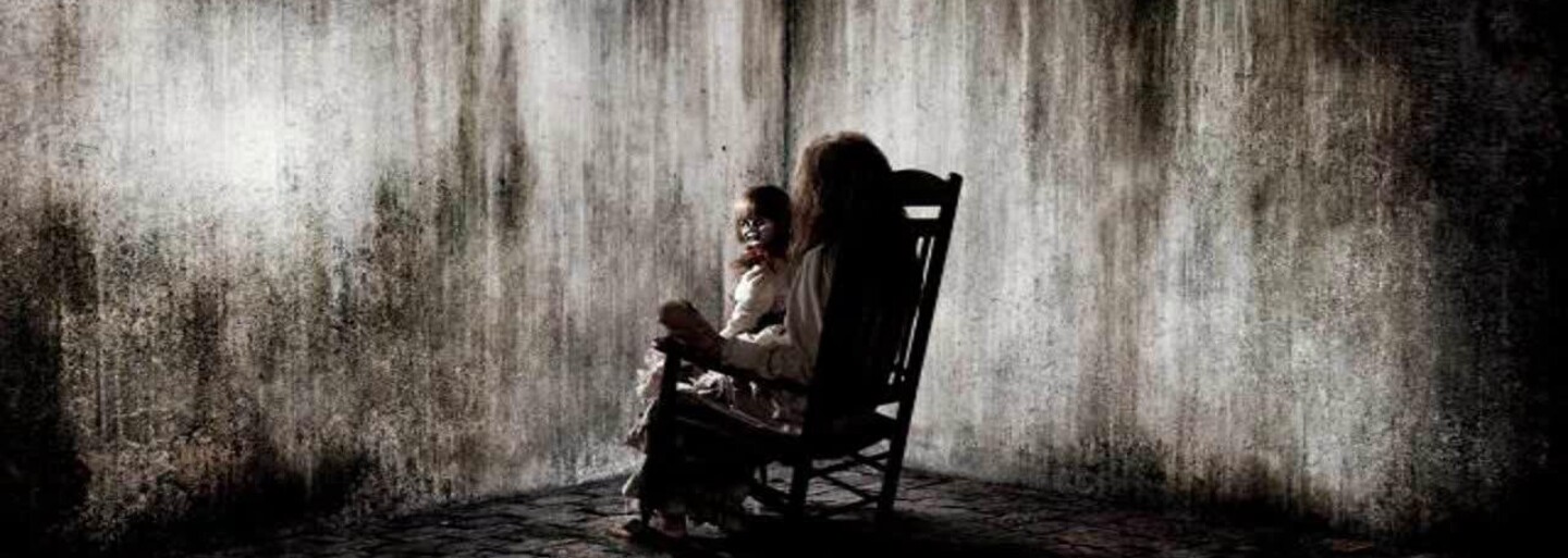 The Conjuring 2 od Jamesa Wana straší na prvých obrázkoch