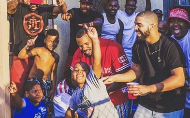 The Game předpovídá skladbou 100 s Drakem na featuringu příchod očekávaného pokračování alba The Documentary The Game předpovídá skladbou 100 s Drakem na featuringu příchod očekávaného pokračování alba The Documentary