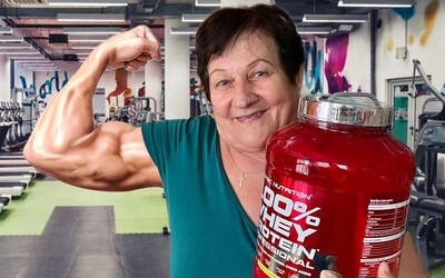 Tiktokerka Flexybabka: Videa jsem začala natáčet během velmi těžkého období. TikTok mi pomohl překonat chmury (Rozhovor)