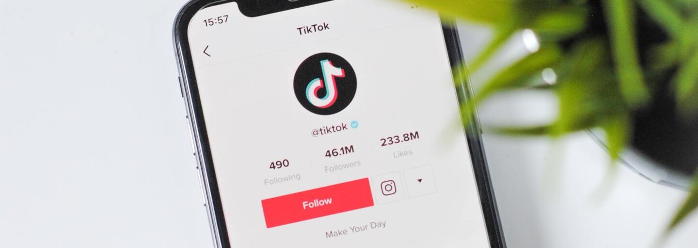 Tiktokerka Jenny vlastní luxusní vychytávky do domácnosti. Naučí tě, jak si usnadnit každodenní život