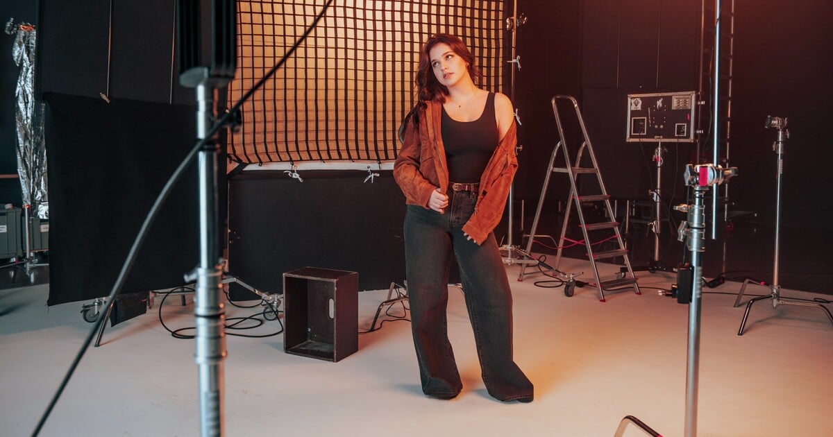 18letá zpěvačka z Česka slaví obří úspěch. Vyrazí na koncerty s Jasonem Derulem