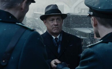 Tom Hanks, Steven Spielberg a bratia Coenovci nám pripravia chladný a hlboký náhľad do života ruského špióna a jeho obhajcu Tom Hanks, Steven Spielberg a bratia Coenovci nám pripravia chladný a hlboký náhľad do života ruského špióna a jeho obhajcu