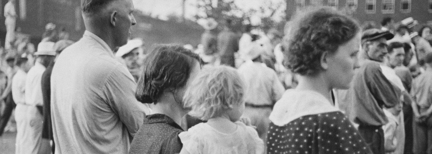 Toto je 5 na prvý pohľad obyčajných fotiek, ktoré ukrývajú desivý príbeh. Krv stekala po uliciach a mnísi vraj znásilňovali ženy
