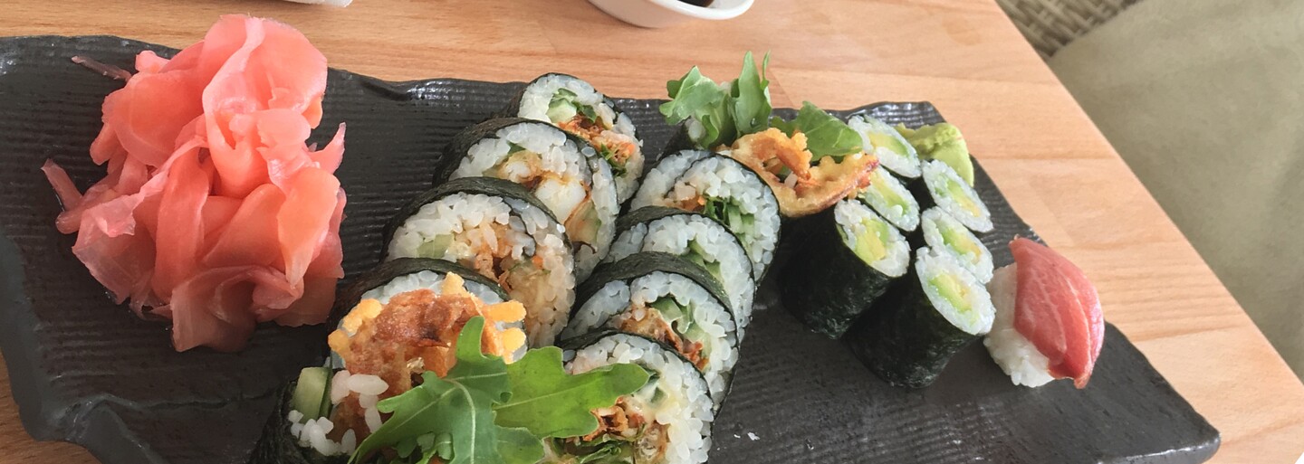 Toto je 8 najlepších sushi v Bratislave. Ako dopadla vojna šťavnatosti, poctivosti a skvelého aranžovania?