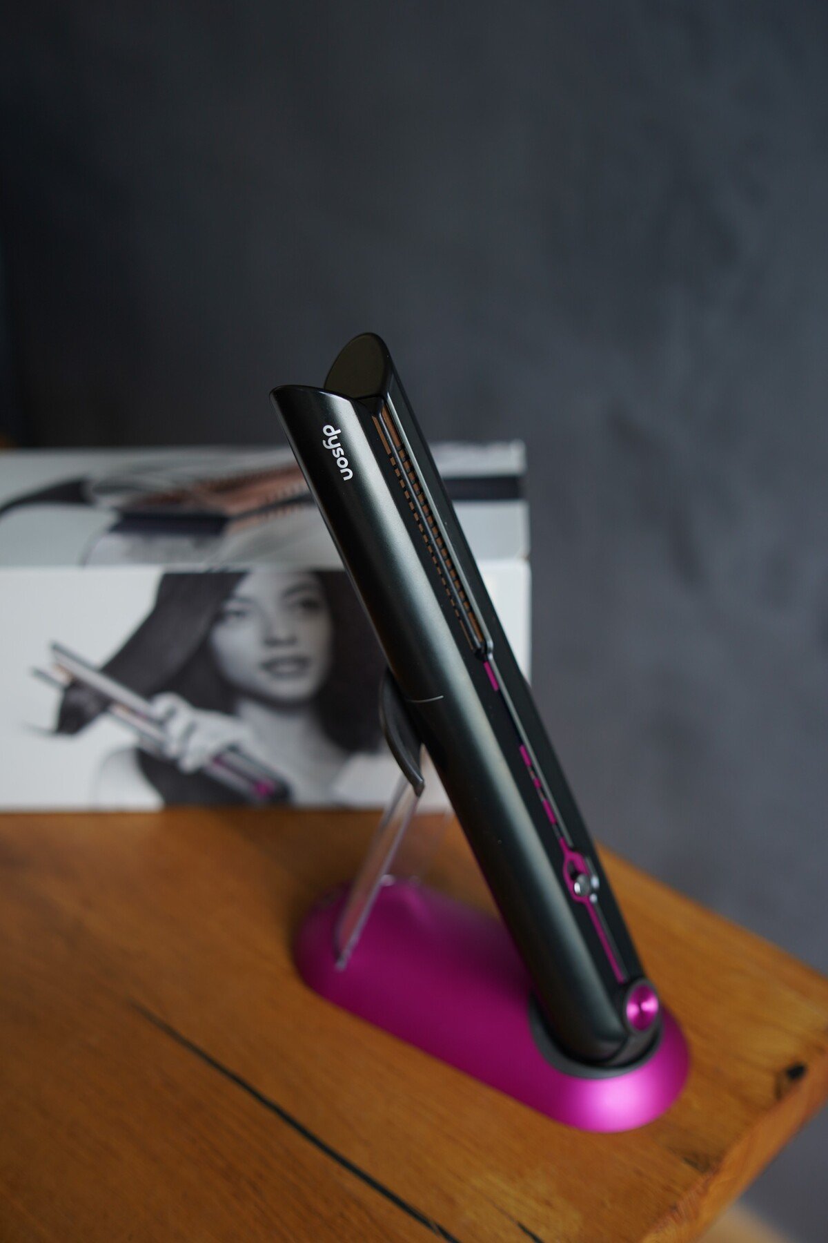 dyson corrale recenze