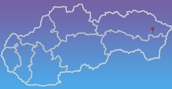 Poďme na východné Slovensko. Vieš, kde ukazuje špendlík? Hint: Je to druhé najväčšie mesto Zemplína.