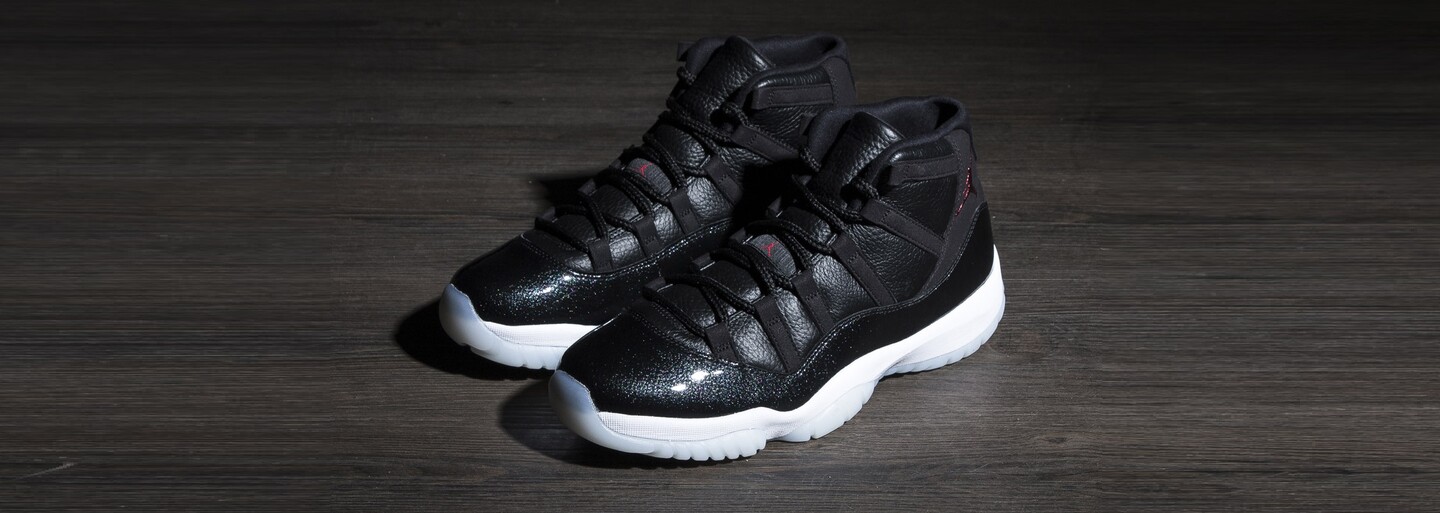 Tradičný decembrový release Air Jordan 11 prináša spojenie Breds a Space Jams