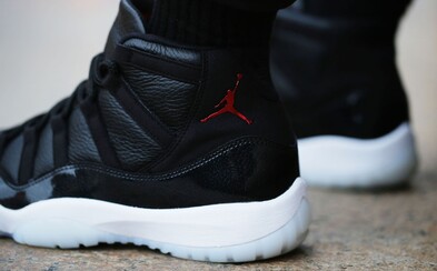 Tradičný decembrový release Air Jordan 11 prináša spojenie Breds a Space Jams Tradičný decembrový release Air Jordan 11 prináša spojenie Breds a Space Jams