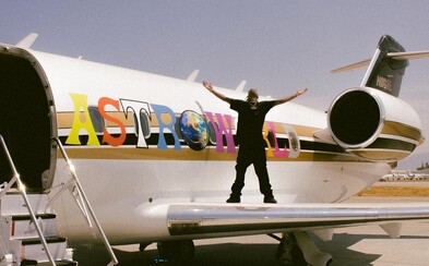 Travisov Astroworld je vonku! Hosťujú Drake, The Weeknd, Frank Ocean, 21 Savage aj Migos Travisov Astroworld je vonku! Hosťujú Drake, The Weeknd, Frank Ocean, 21 Savage aj Migos