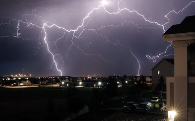 Tropické teploty by měly už dnes v noci vystřídat silné bouřky! V Česku se konečně ochladí Tropické teploty by měly už dnes v noci vystřídat silné bouřky! V Česku se konečně ochladí