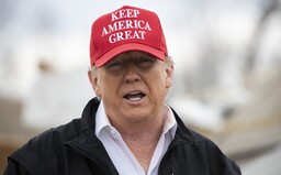 Trump zakázal na 30 dní všetky lety z Európy do USA