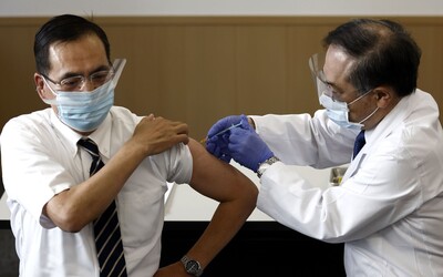 Tvoja rodina dostane vyše 340 000 €, ak zomrieš následkom vakcíny proti ochoreniu Covid-19, sľubuje japonská vláda