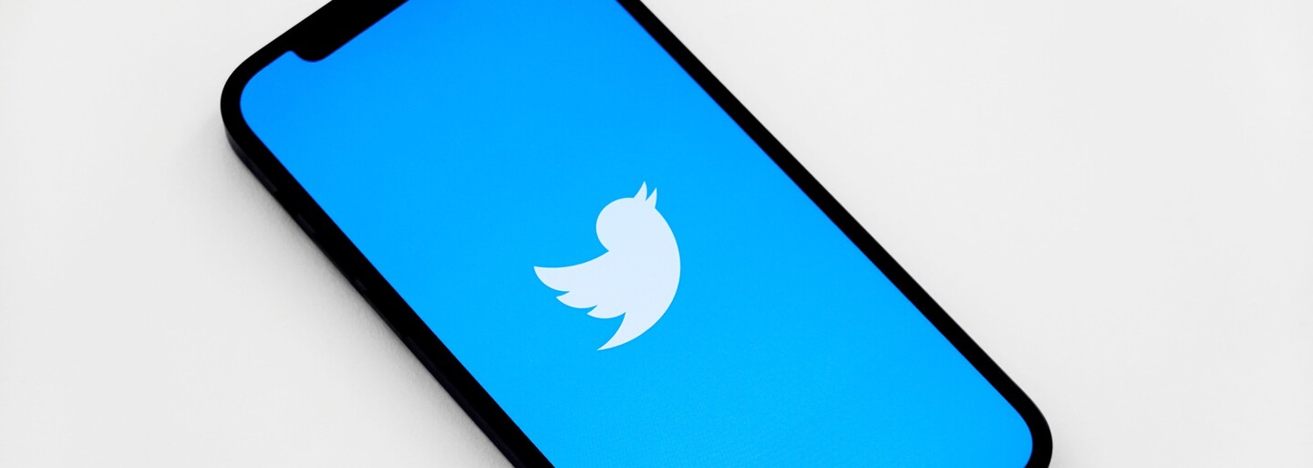 Twitter Will Limit Misleading Posts From Government And Official Accounts.