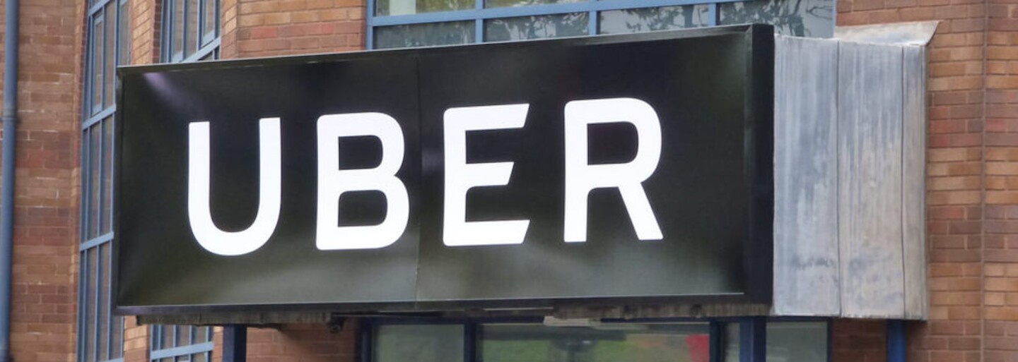 Uber nakonec v Brně jezdit může. Vrchní soud zrušil zákaz činnosti, tentokrát už opravdu