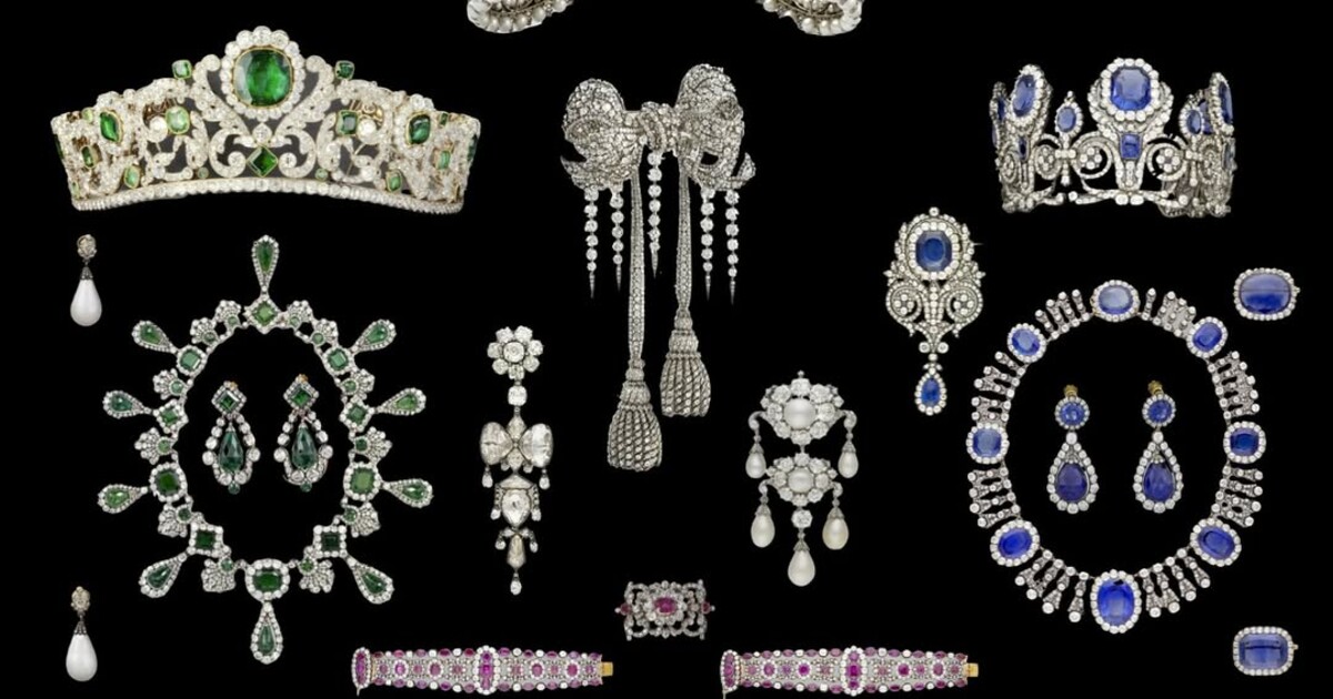 Jaké šperky zmizely z Louvru? Patřily císařovně a královně
