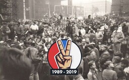 Účastník sametové revoluce: Mlátili nás obušky, ve kterých bylo olovo, pocit bezmoci byl hrozný. Jsem za to ale nesmírně rád