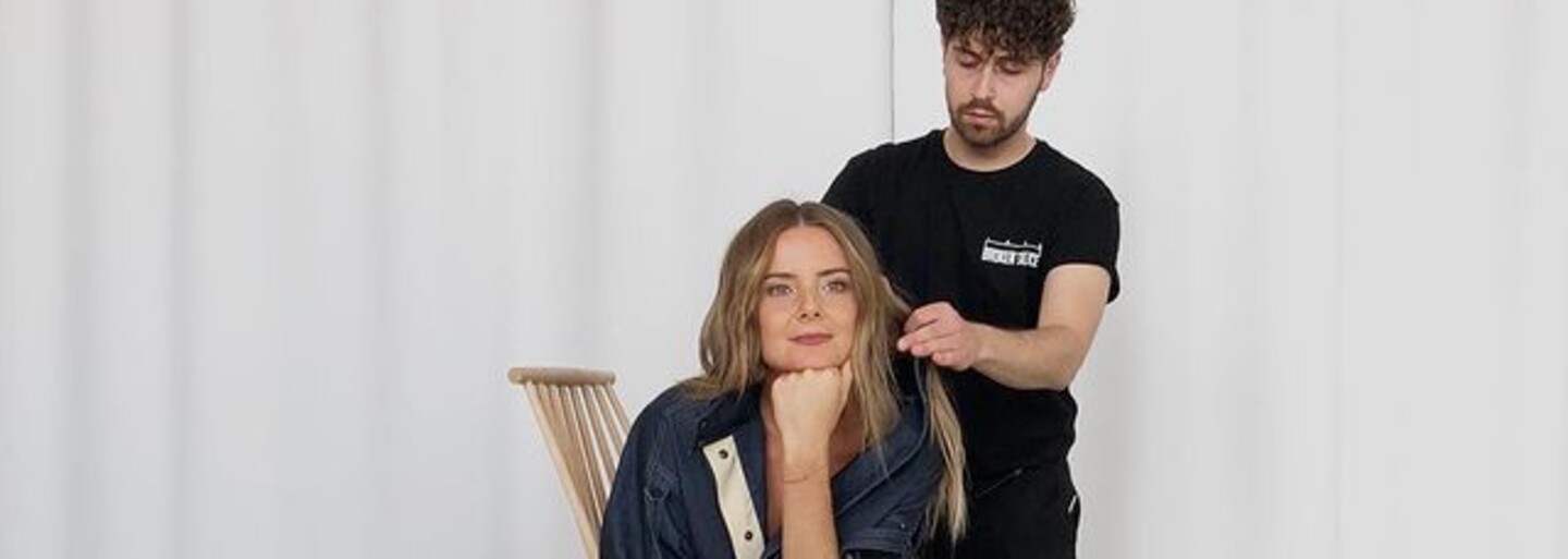 Účesy roka 2022: platinová blond je na ústupe, s balayage ešte stále zažiariš. Strihom roka je wolf cut, no nie je pre každého