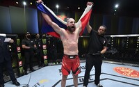 UFC bojovník Jiří Procházka založil nadaci na pomoc nemocným dětem