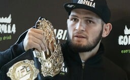 UFC hviezda Khabib Nurmagomedov zarobil vyše 5 miliónov € za svoj posledný zápas pred odchodom do dôchodku