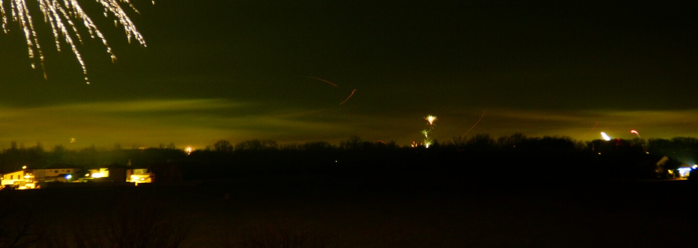 Ufológ: Slovenské stíhačky už UFO naháňali, medzi-dimenzionálna brána je neďaleko atómky v Jaslovských Bohuniciach (Rozhovor)