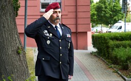 Úkol je dostat uchazeče na úplné dno, abychom zjistili, co v nich skutečně je, popisuje pekelný týden v URNA Jiří Laňka (Rozhovor)