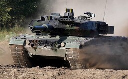 Ukrajinci budou v Polsku cvičit s moderními tanky Leopard 2, které jim Poláci zřejmě i předají