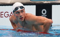 Ukrajinský plavec získal bronzovú medailu na MS. Otcovi vojakovi však zavolať nemôže, pretože by ho mohli lokalizovať Rusi