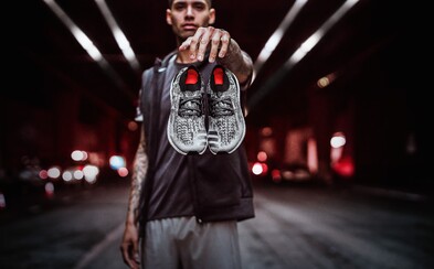 Uncaged verzia tenisiek adidas Ultra Boost je priam vhodná na leto. Dostáva sa do predaja aj u nás Uncaged verzia tenisiek adidas Ultra Boost je priam vhodná na leto. Dostáva sa do predaja aj u nás