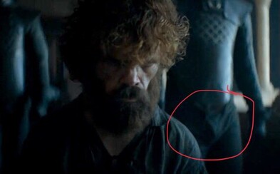Unsullied zapomněli na to, že byli vykastrováni. Fanoušci se smějí tvůrcům Game of Thrones za nepovedenou poslední epizodu Unsullied zapomněli na to, že byli vykastrováni. Fanoušci se smějí tvůrcům Game of Thrones za nepovedenou poslední epizodu